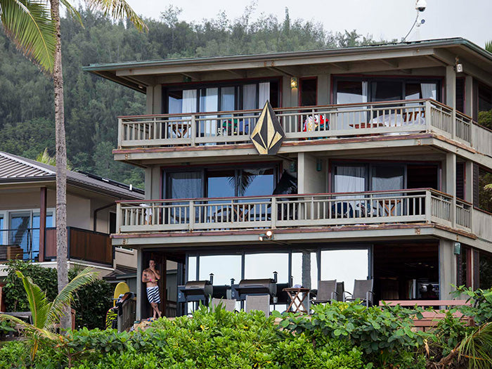 Red Bull TV - In House: Road to the Volcom Pipe Pro - Episode 3