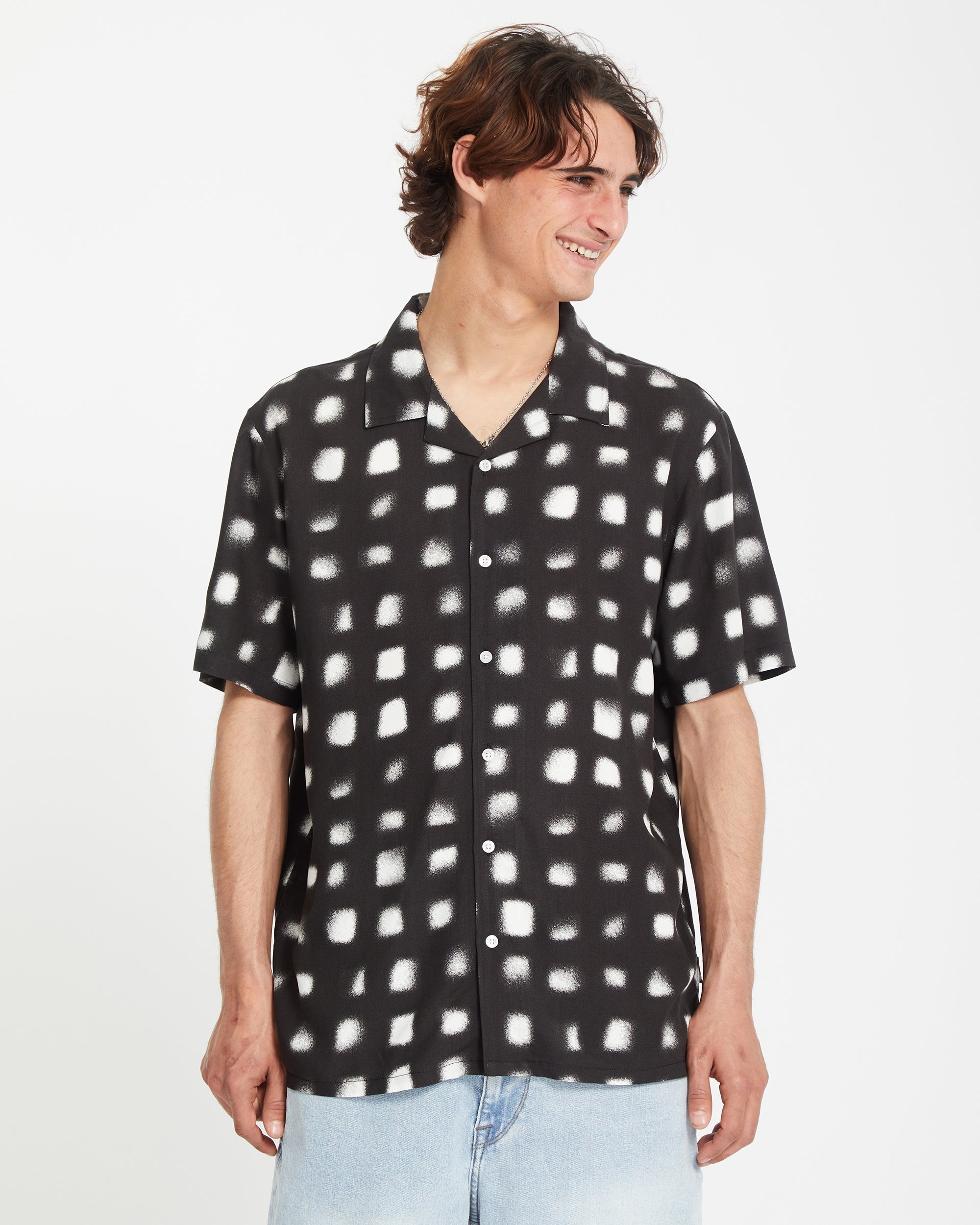 Chemise Homme HAVANE Ecru Gaufré Col Cubain Chemise Homme HAVANE Ecru Gaufré Col Cubain