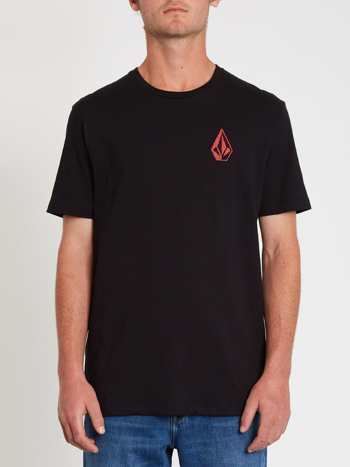 C. Vivary T-shirt - Black (A5212106_BLK) [B]